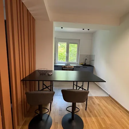 Central Suites